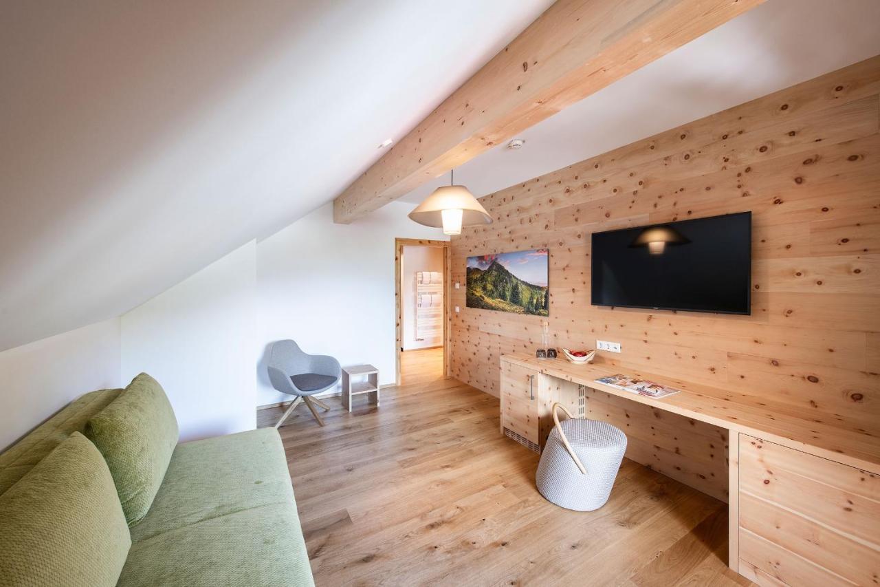 Almgut - Mountain Wellness Hotel 圣玛加里森 外观 照片