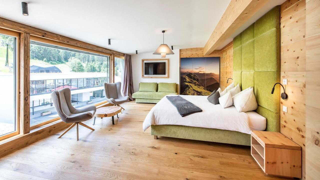 Almgut - Mountain Wellness Hotel 圣玛加里森 外观 照片