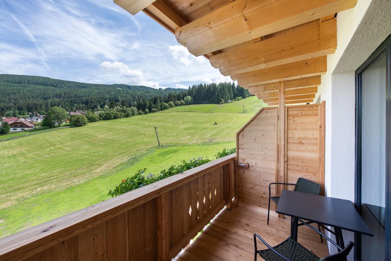 Almgut - Mountain Wellness Hotel 圣玛加里森 外观 照片