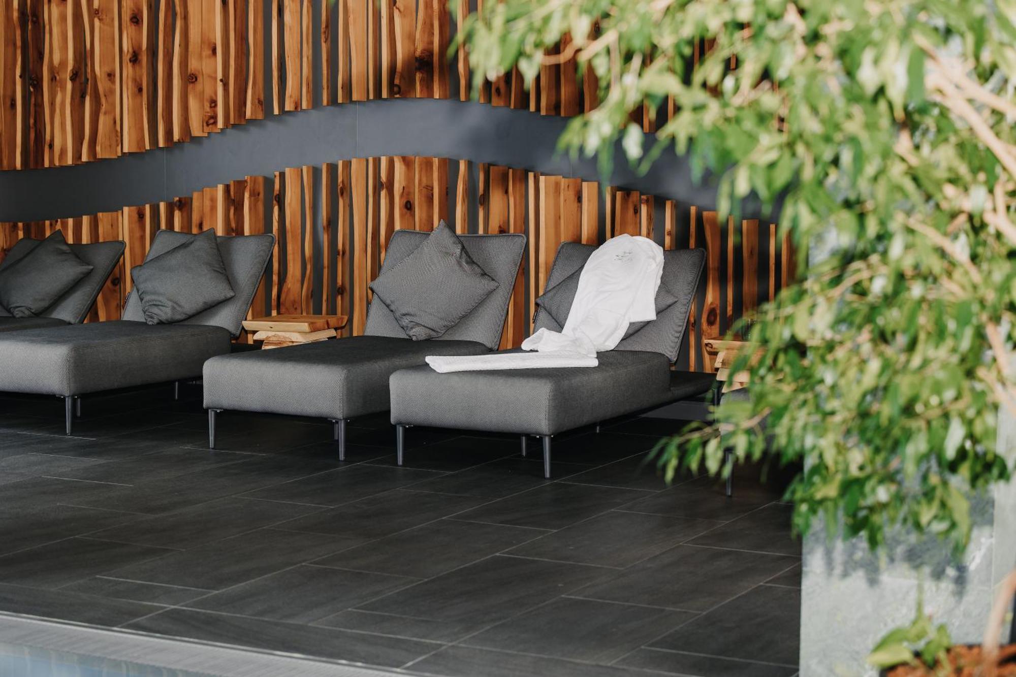 Almgut - Mountain Wellness Hotel 圣玛加里森 外观 照片